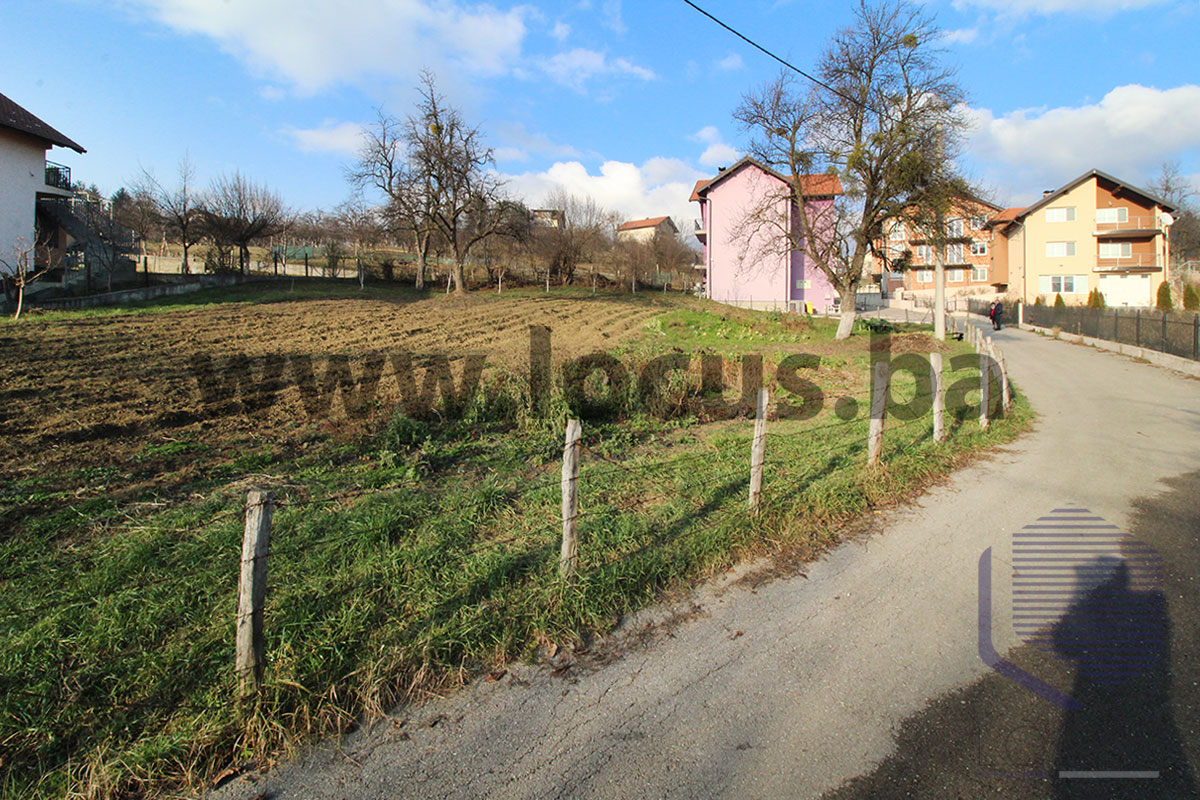 Mitra Sućura, Hotonj, Sarajevo